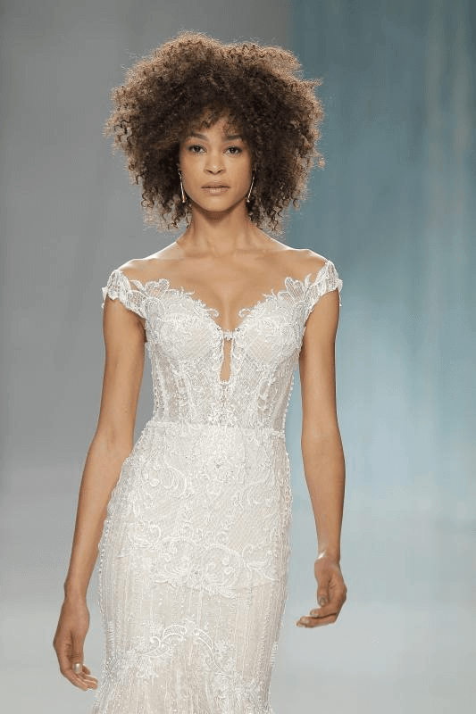 Vestidos de Noiva em BH. Fernanda Viegas alta-costura. Vestidos Sob-Medida